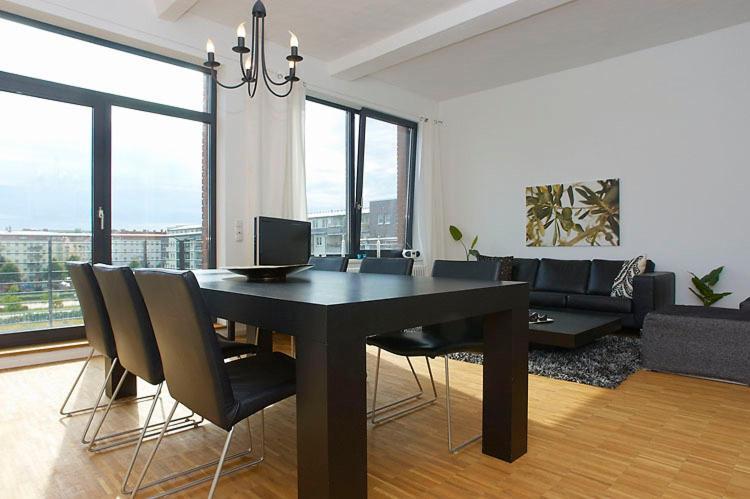 Spacious Studio Apartment Friedrichshain Берлин Стая снимка
